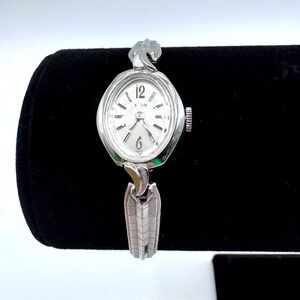 Elgin Women's Vintage Silver Tone Bracelet Watch 60s Art Deco Style Small